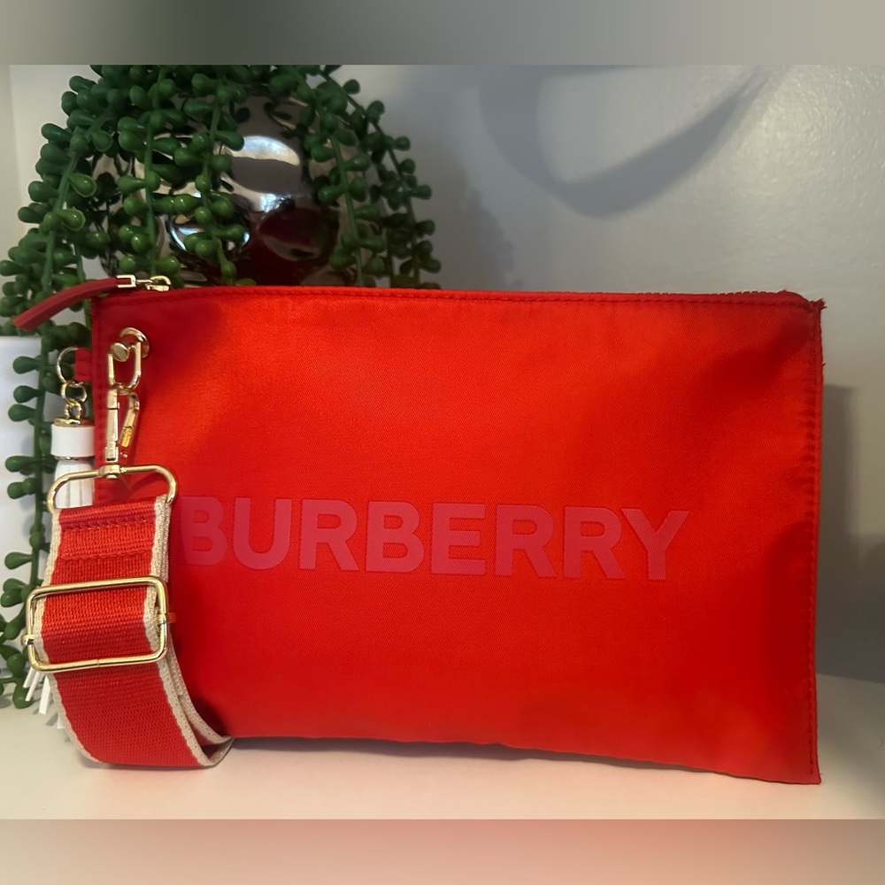 Burberry Vibrant Red Cosmetic Bag GWP